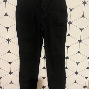 Evereve Classic Black Denim